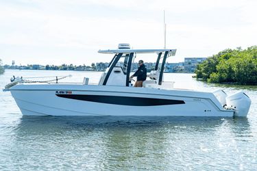 28' Aquila 2022 Yacht For Sale